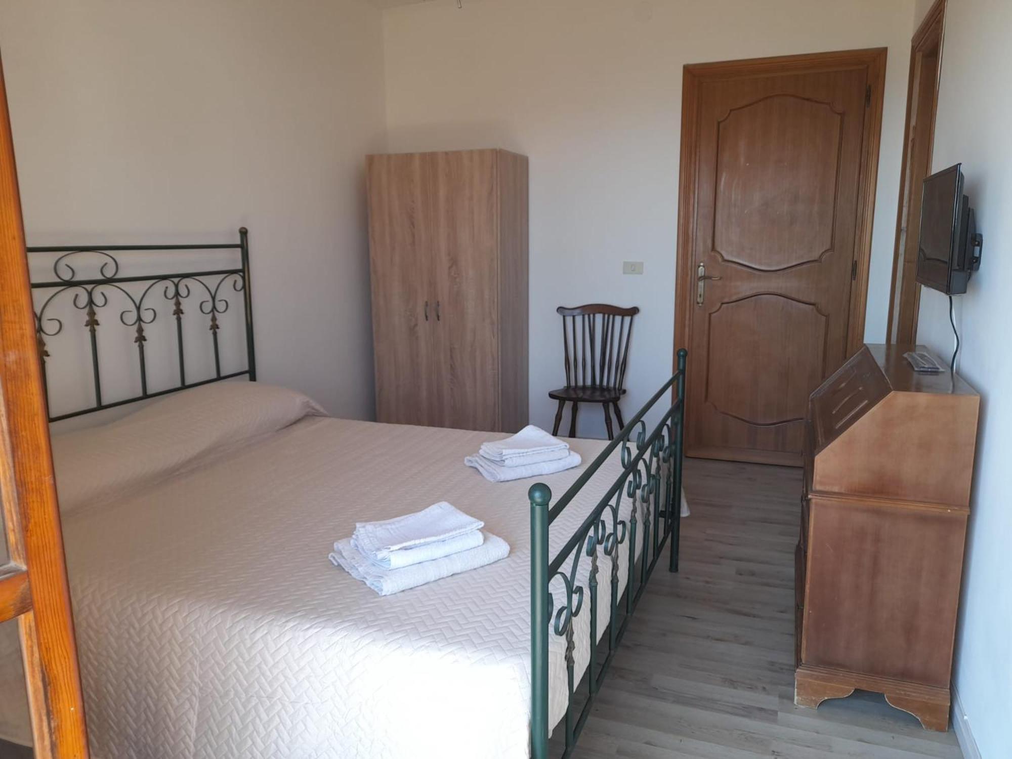 B&B Anxur Терачина Екстериор снимка
